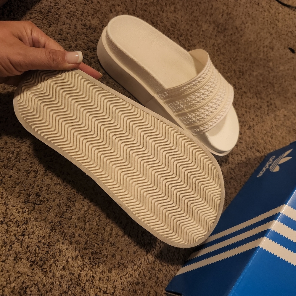 Women's sandals